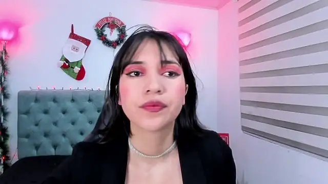 lina bedoya  online show from December 11, 11:41 am