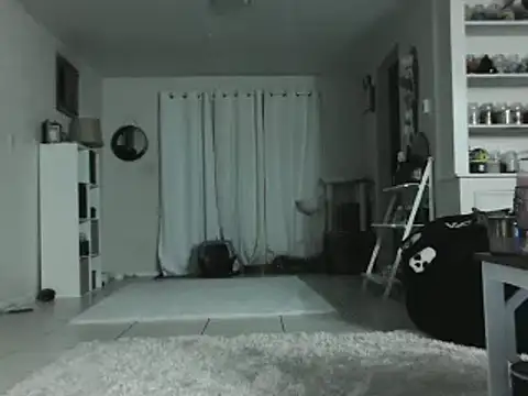 CrystalLakeXO online show from January 3, 8:32 am