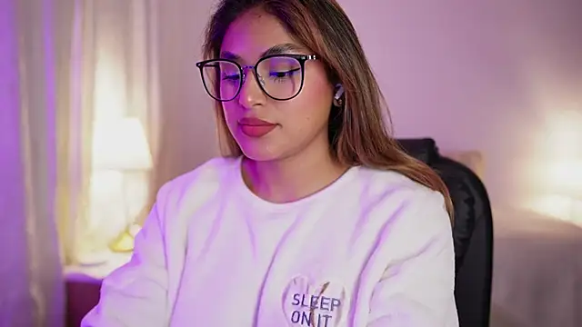 SaraParisi online show from September 30, 11:21 pm