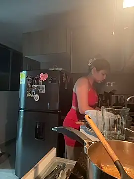 SaraParisi online show from October 28, 11:07 pm