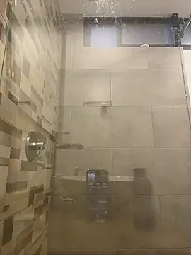 SaraParisi online show from November 1, 10:56 pm