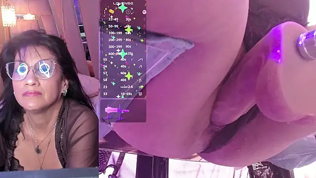 Snapshot of Ahytanna chatting on September 26, 5:22 am Ahytanna online show from September 26, 5:22 am