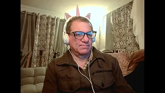 coryassman online show from January 28, 8:25 am