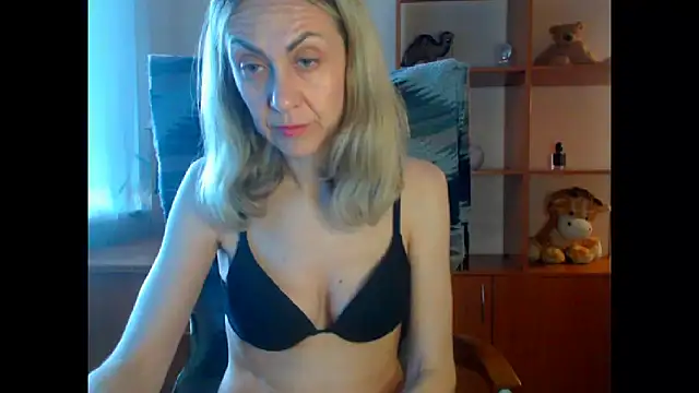 Tanya6547 online show from June 8, 10:26 am