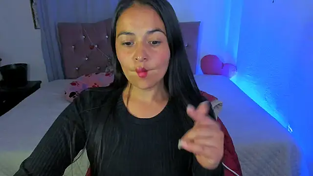 Snapshot of jessamond chatting on February 6, 11:26 pm jessamond online show from February 6, 11:26 pm