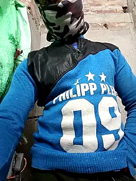 model yesx online show from February 2, 4:06 pm