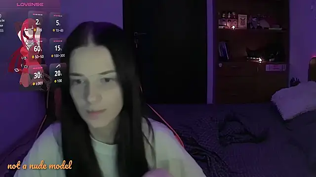 Snapshot of Miya_Dream_UKR chatting on November 23, 1:27 am Miya Dream UKR online show from November 23, 1:27 am