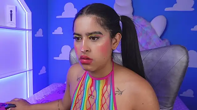 Snapshot of miss_romyna chatting on September 20, 11:00 am miss romyna online show from September 20, 11:00 am