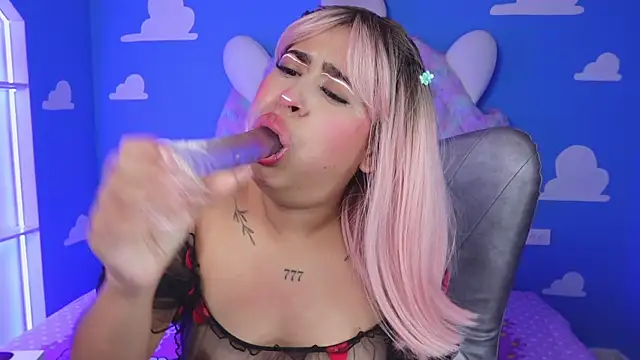 Snapshot of miss_romyna chatting on September 24, 11:02 am miss romyna online show from September 24, 11:02 am