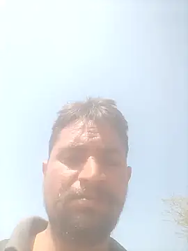 Snapshot of lovesuna chatting on February 11, 8:05 am lovesuna online show from February 11, 8:05 am