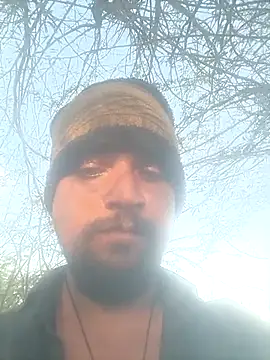 Snapshot of lovesuna chatting on March 4, 2:06 am lovesuna online show from March 4, 2:06 am