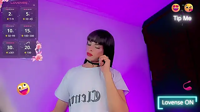 emperatrizhotwolf online show from October 16, 11:17 pm