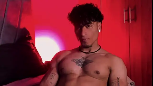 Thomas Fit1 online show from October 2, 4:19 am