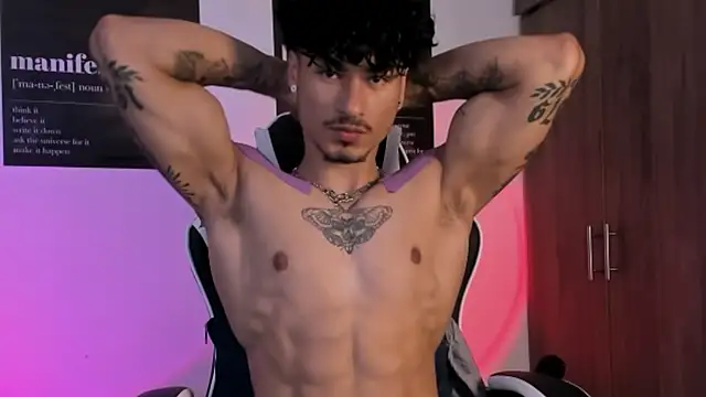 Thomas Fit1 online show from February 19, 6:04 pm