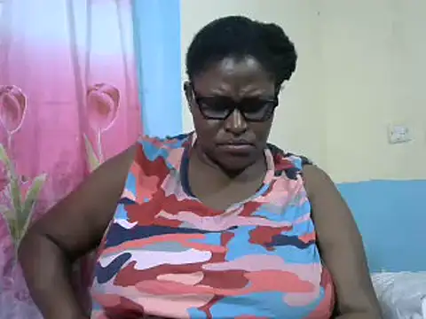 sexy bigboobss online show from February 19, 11:36 pm