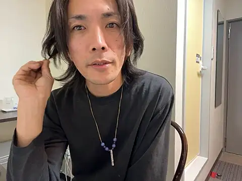 Katakuriko-Denpun online show from November 24, 12:05 pm