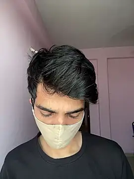 Snapshot of Telugukannadaboy69 chatting on December 10, 7:58 am Telugukannadaboy69 online show from December 10, 7:58 am