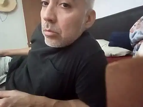 Snapshot of Xoc8_ chatting on October 15, 2:44 am Xoc8 online show from October 15, 2:44 am