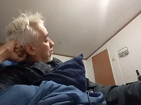 Snapshot of Xoc8_ chatting on November 4, 10:53 pm Xoc8 online show from November 4, 10:53 pm