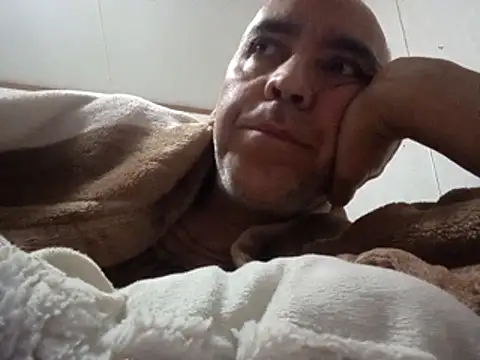 Xoc8  online show from November 21, 10:25 am