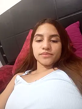 AnthonelaDuque online show from January 12, 10:01 pm