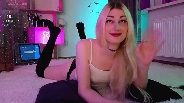 Inchcaser  online show from October 25, 7:19 pm