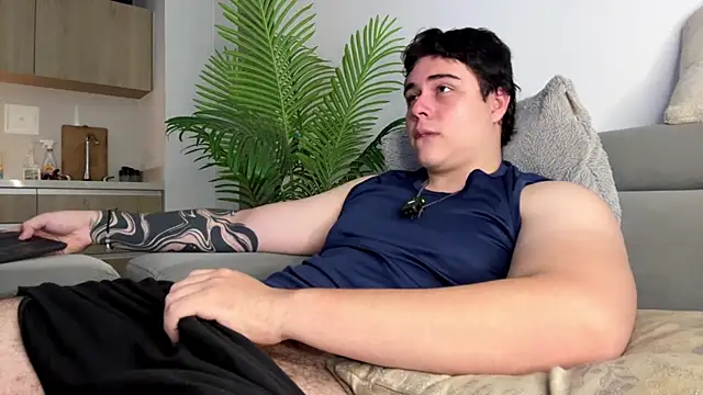 Snapshot of odin_blake chatting on July 24, 5:33 pm odin blake online show from July 24, 5:33 pm