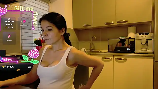 Snapshot of alisoncassie chatting on November 10, 6:01 am alisoncassie online show from November 10, 6:01 am