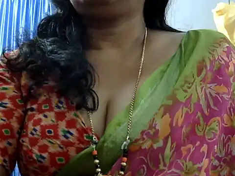 Snapshot of Vijji-telugu chatting on December 17, 7:50 am Vijji-telugu online show from December 17, 7:50 am