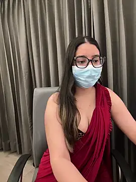 jAsMinE678 online show from May 21, 5:31 pm