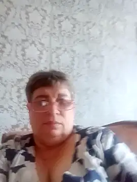 Lee Nell online show from December 13, 6:00 am