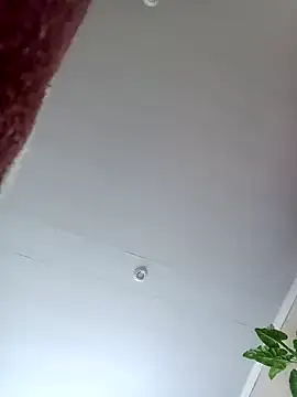 Lee Nell online show from December 21, 5:03 am