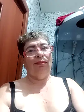 Lee Nell online show from January 26, 1:20 am