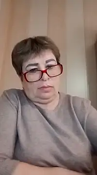 Lee Nell online show from March 4, 2:27 am