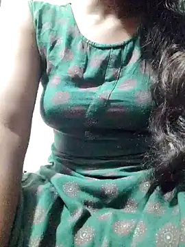 rituporna2004 online show from January 25, 6:34 am