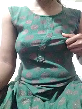 rituporna2004 online show from February 22, 4:07 am