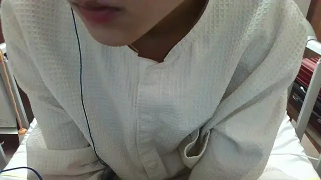 matu050556 online show from December 22, 10:56 am