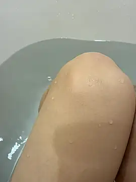 matu050556 online show from February 12, 1:06 pm