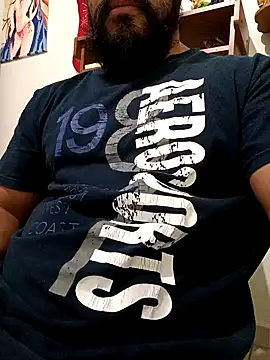 HombreS3n online show from December 6, 8:51 pm