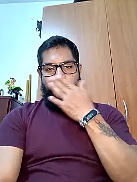 HombreS3n online show from February 7, 1:47 am