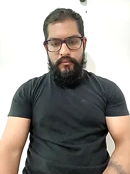 HombreS3n online show from February 10, 10:30 pm