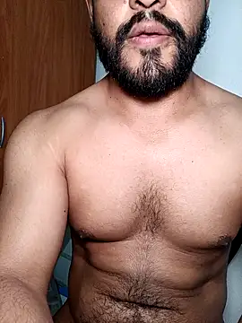 HombreS3n online show from March 3, 10:20 pm