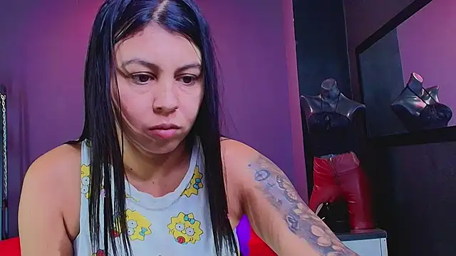 Juliet Nasty online show from December 2, 1:13 pm