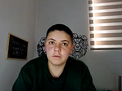 aron lettone01 online show from October 23, 5:33 pm