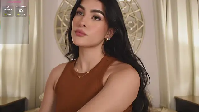 Antonellaparis  online show from February 3, 6:22 am