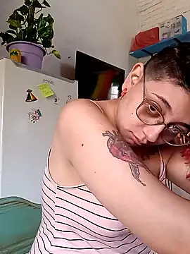 ConeNella online show from December 13, 3:00 pm