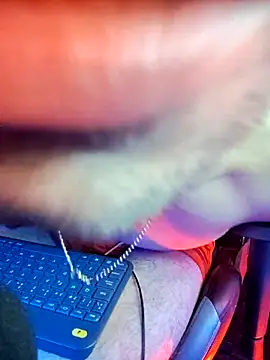 sexyboycolombi4 online show from October 19, 5:30 am