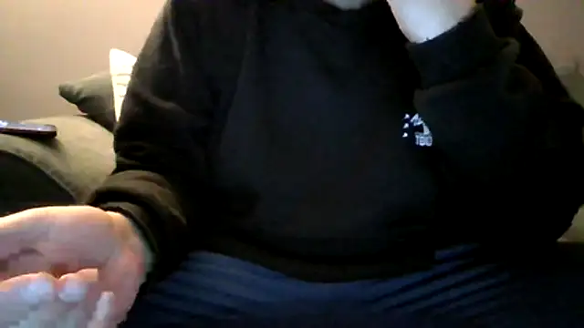 Snapshot of naughtynottz5050 chatting on June 12, 10:41 pm naughtynottz5050 online show from June 12, 10:41 pm