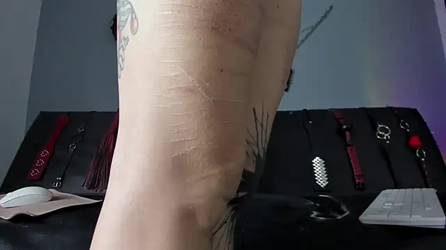 K Intraven0us online show from January 10, 1:07 am