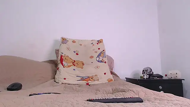 Snapshot of dannybigcockxxl chatting on February 21, 4:35 am dannybigcockxxl online show from February 21, 4:35 am